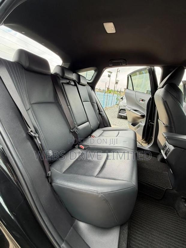 Toyota Harrier 2020