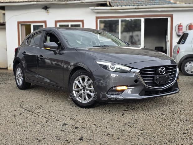 Mazda Axela 2019 Gray