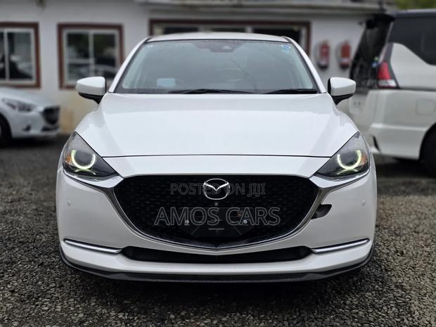 Mazda 2 2020 White