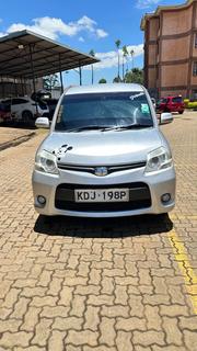 Toyota Sienta 1.5 FWD 2015 Silver for sale