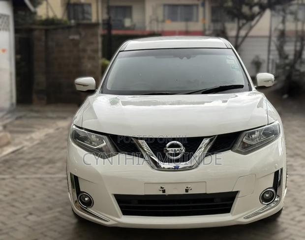 Nissan X-Trail 2015 White