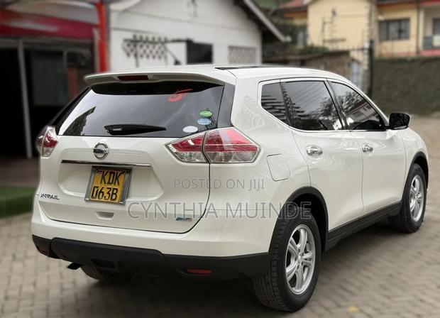 Nissan X-Trail 2015 White