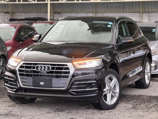 Audi Q5 2.0T Premium AWD quattro 2019 Black