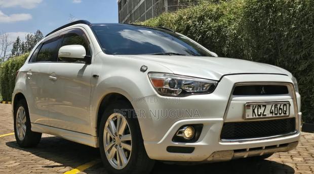 Mitsubishi RVR 2013 White