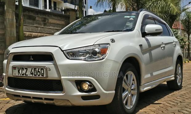 Mitsubishi RVR 2013 White