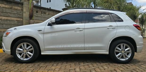 Mitsubishi RVR 2013 White