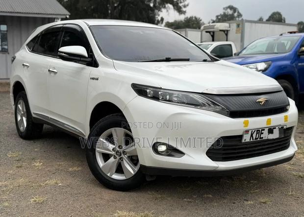 Toyota Harrier 2.5 Hybrid 4WD 2014 White