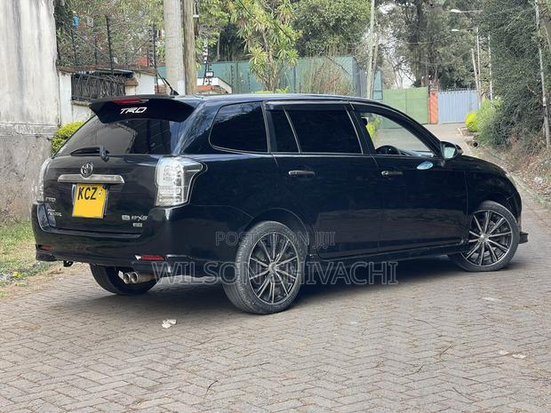 Toyota Corolla Fielder 2013 Black