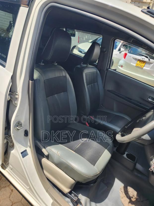 Toyota Pixis 2014 White