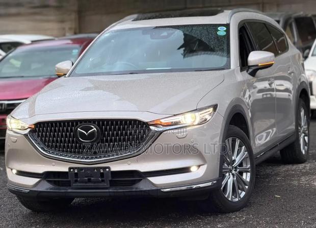 Mazda CX-8 2021 Gold