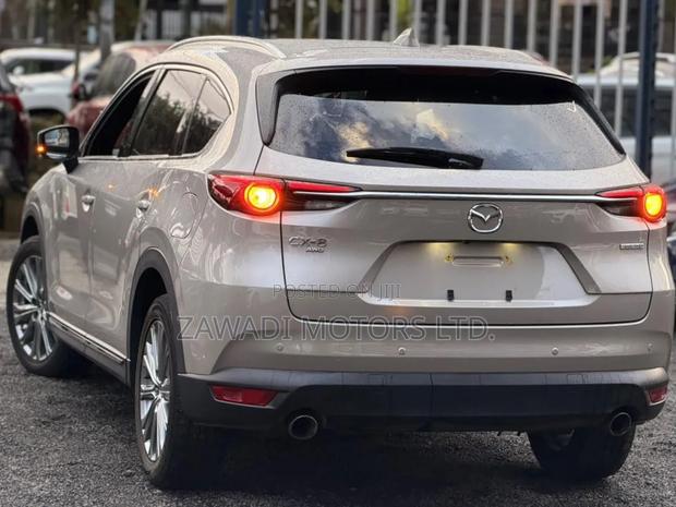 Mazda CX-8 2021 Gold