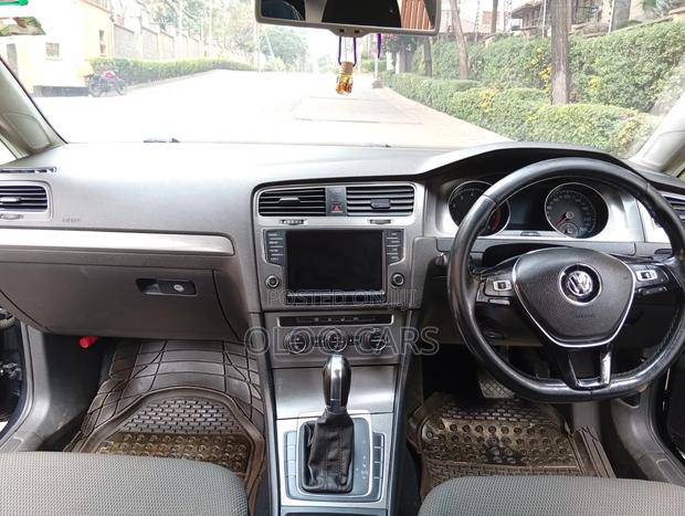 Volkswagen Golf 2013 Black