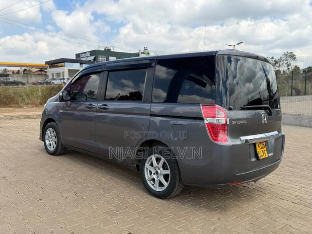 Honda Stepwgn 2014 Gray