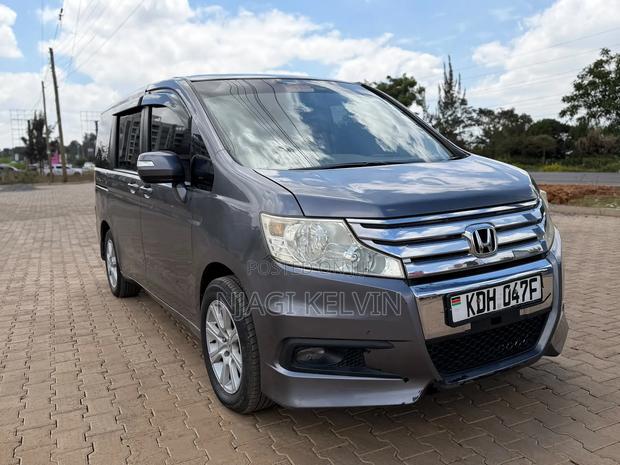 Honda Stepwgn 2014 Gray