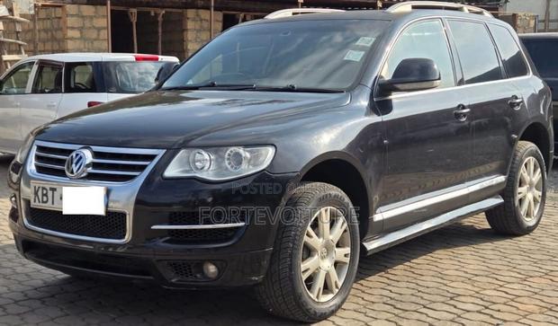 Volkswagen Touareg 2008 Black