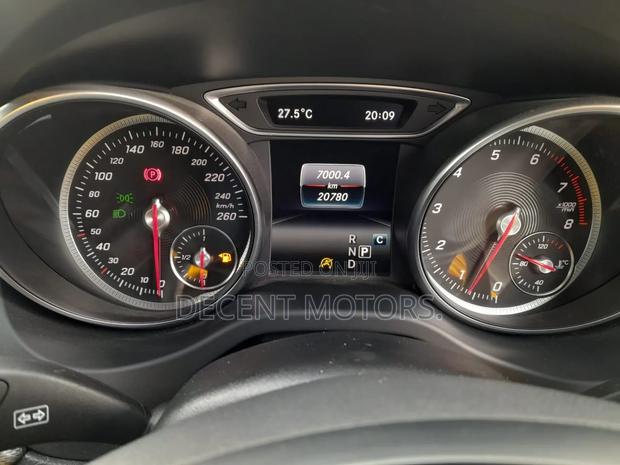 Mercedes-Benz GLA-Class 2019 Black