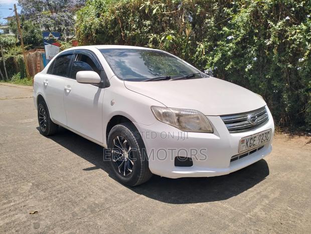 Toyota Axio 2009 White