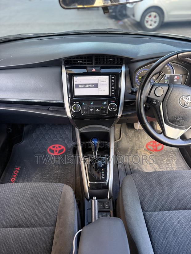 Toyota Axio 1.5 Hybrid G 2WD 2019 White