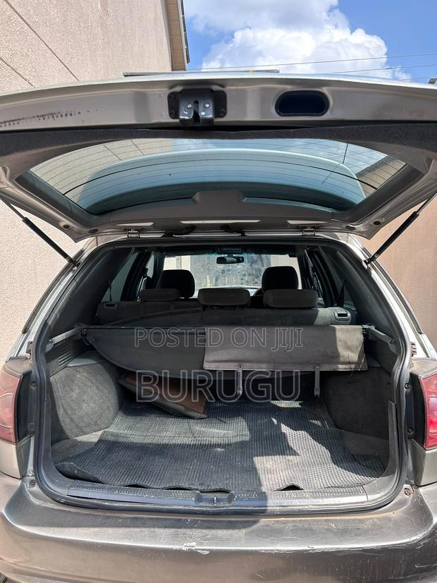 Toyota Harrier 2001 Silver