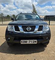 Nissan Navara 2.5 dCi 2007 Black for sale