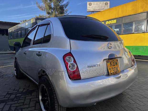 Nissan March 1.2 FWD 2007 Silver