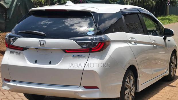Honda Shuttle 2020 White