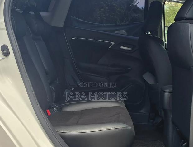 Honda Shuttle 2020 White