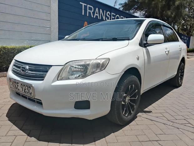 Toyota Axio 2009 White