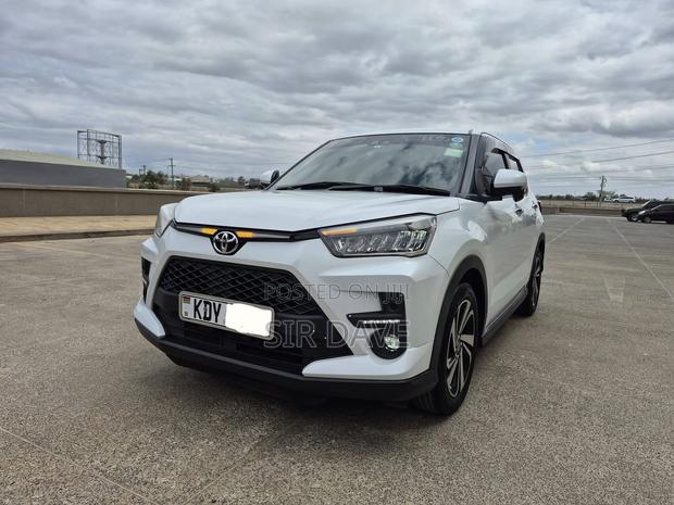 Toyota Raize 1.0 FWD 2019 White