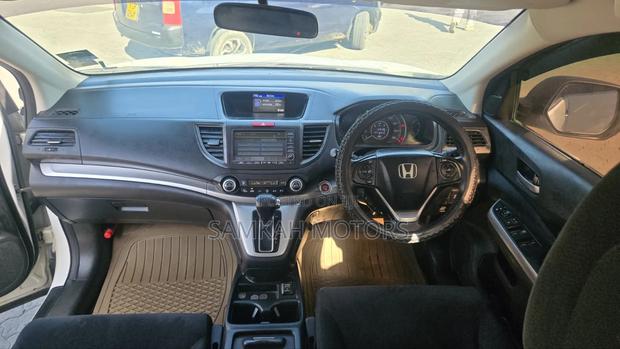 Honda CR-V 2012 White