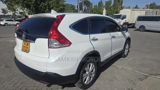 Honda CR-V 2012 White