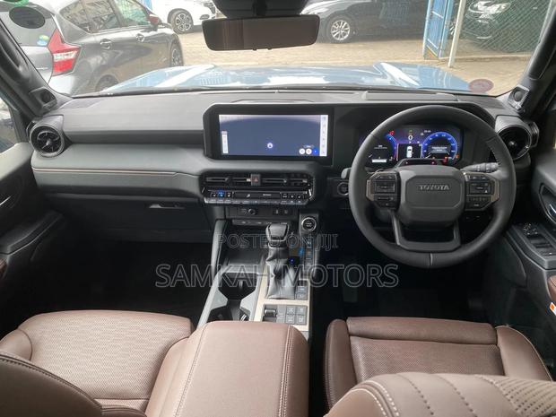 Toyota Land Cruiser Prado 2024 Blue