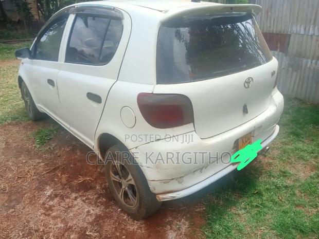 Toyota Vitz 1.0 FWD 5dr 2005 White