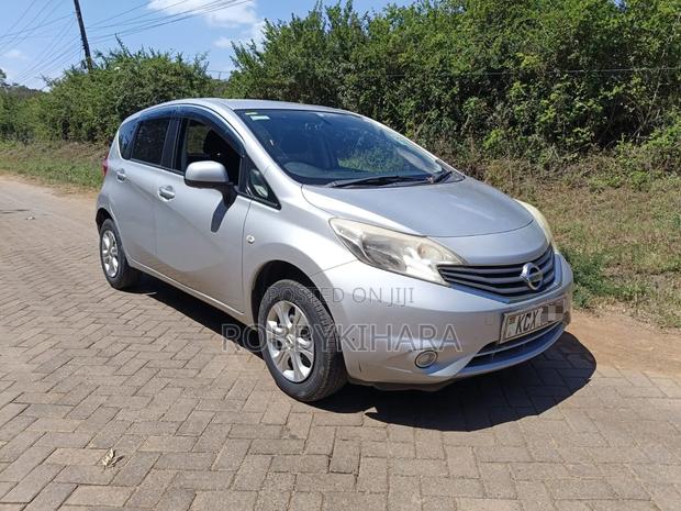 Nissan Note 1.2 Petrol 2012 Silver