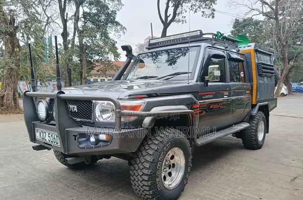 Toyota Land Cruiser 79 Series 2014 Gray