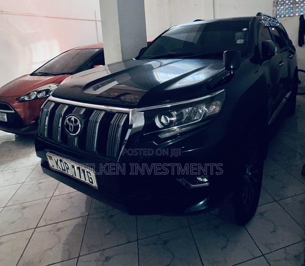 Toyota Land Cruiser Prado 2017 Black