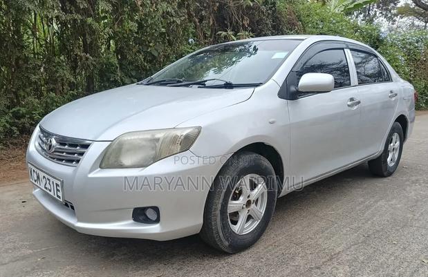 Toyota Axio 1.5 G 2WD 2010 Silver