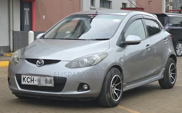 Mazda Demio 2009 Gray