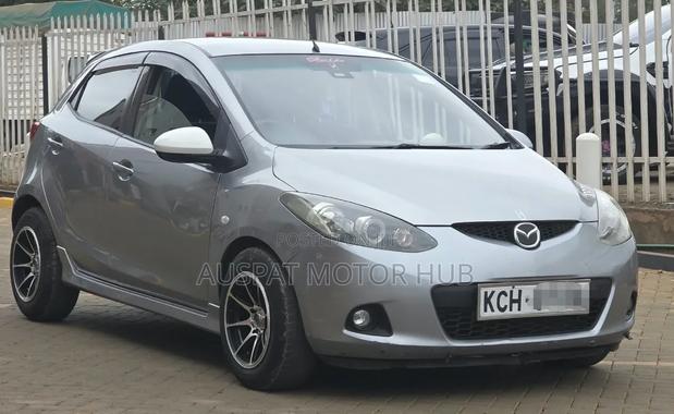 Mazda Demio 2009 Gray
