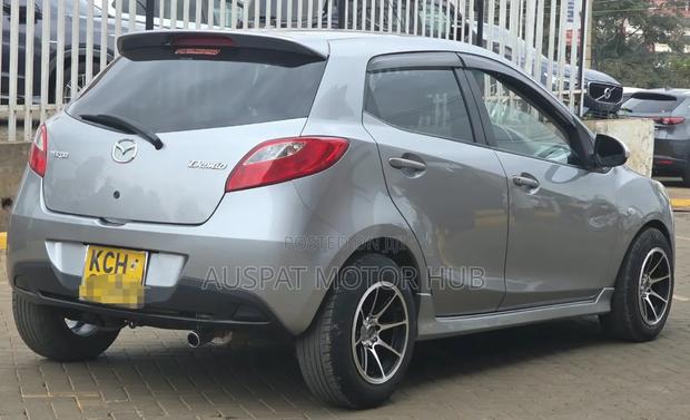 Mazda Demio 2009 Gray