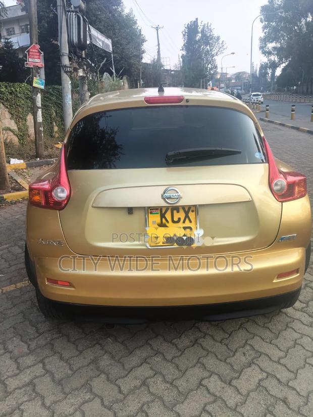 Nissan Juke 2012 Gold