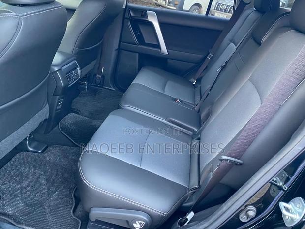 Toyota Land Cruiser Prado 2.7 2019 Black