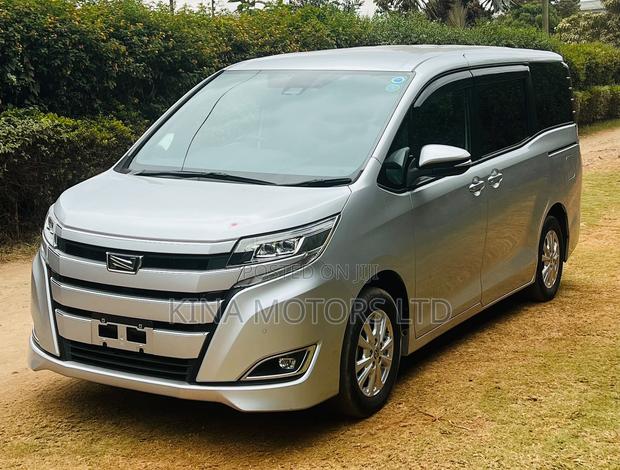 Toyota Noah 2.0 FWD (8 Seater) 2020 Silver