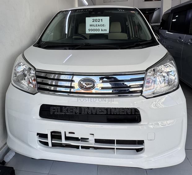 Daihatsu Move 2021 White