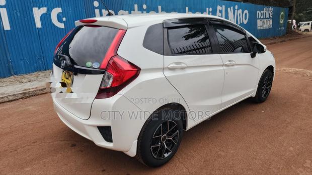 Honda Fit 2016 White