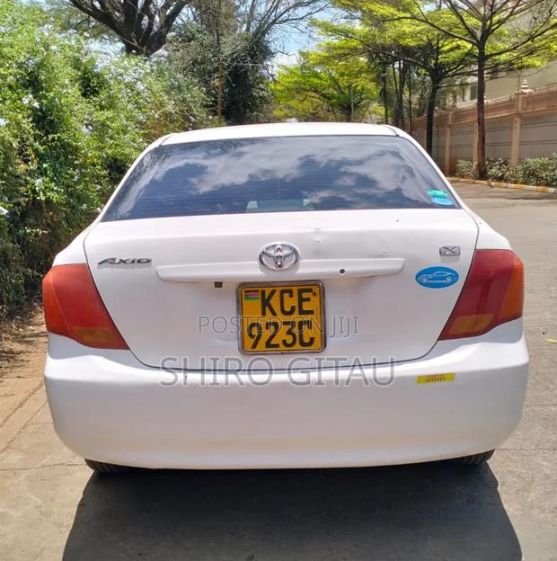 Toyota Axio 1.5 G 2WD 2010 White