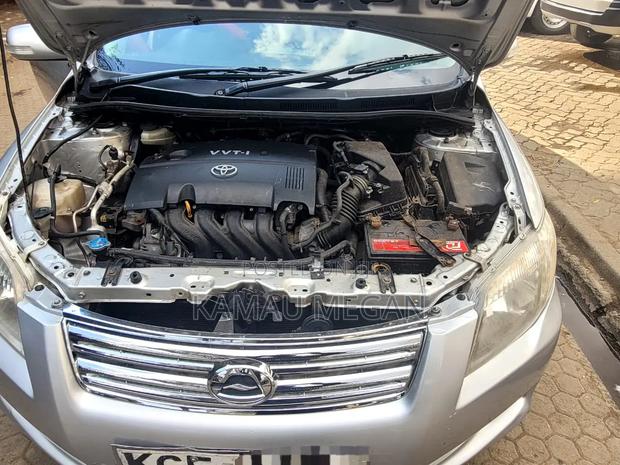 Toyota Corolla Fielder 2009 Silver