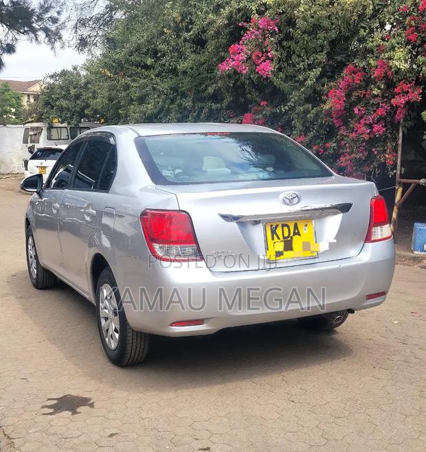 Toyota Axio 1.5 G 2WD 2013 Silver