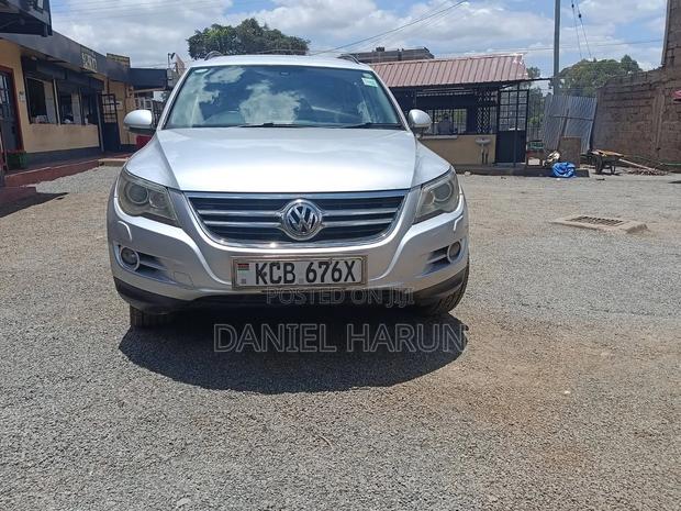 Volkswagen Tiguan S 2010 Silver