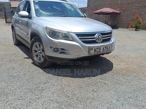Volkswagen Tiguan S 2010 Silver